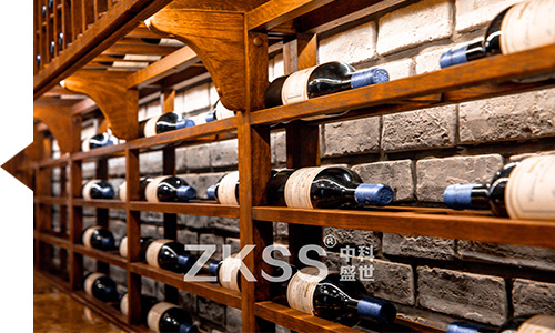 紅酒專賣店設(shè)計